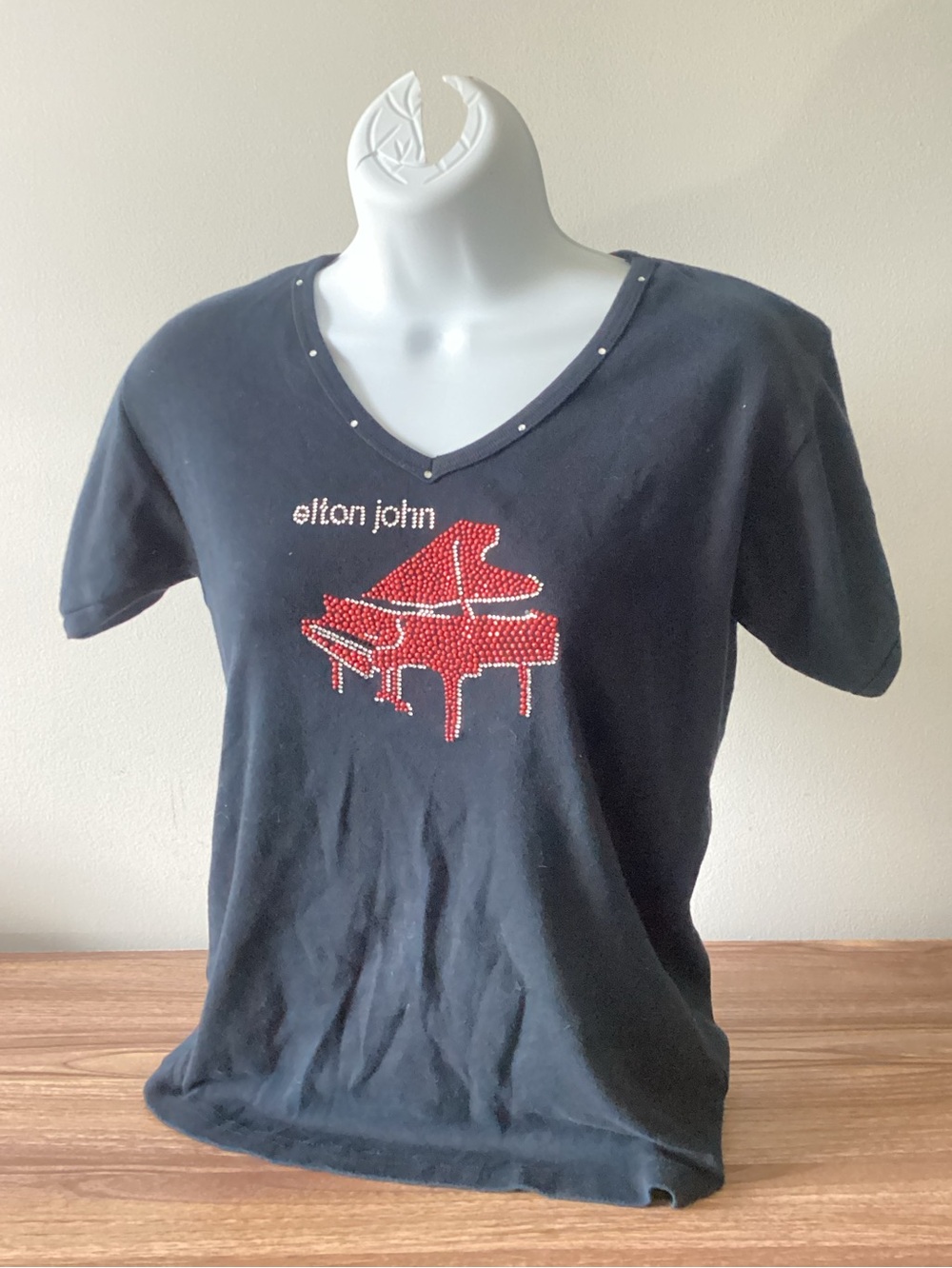 Y2K Elton John Red Piano Rhinestone Bling Baby T Shirt Ceasars Palace Vegas M